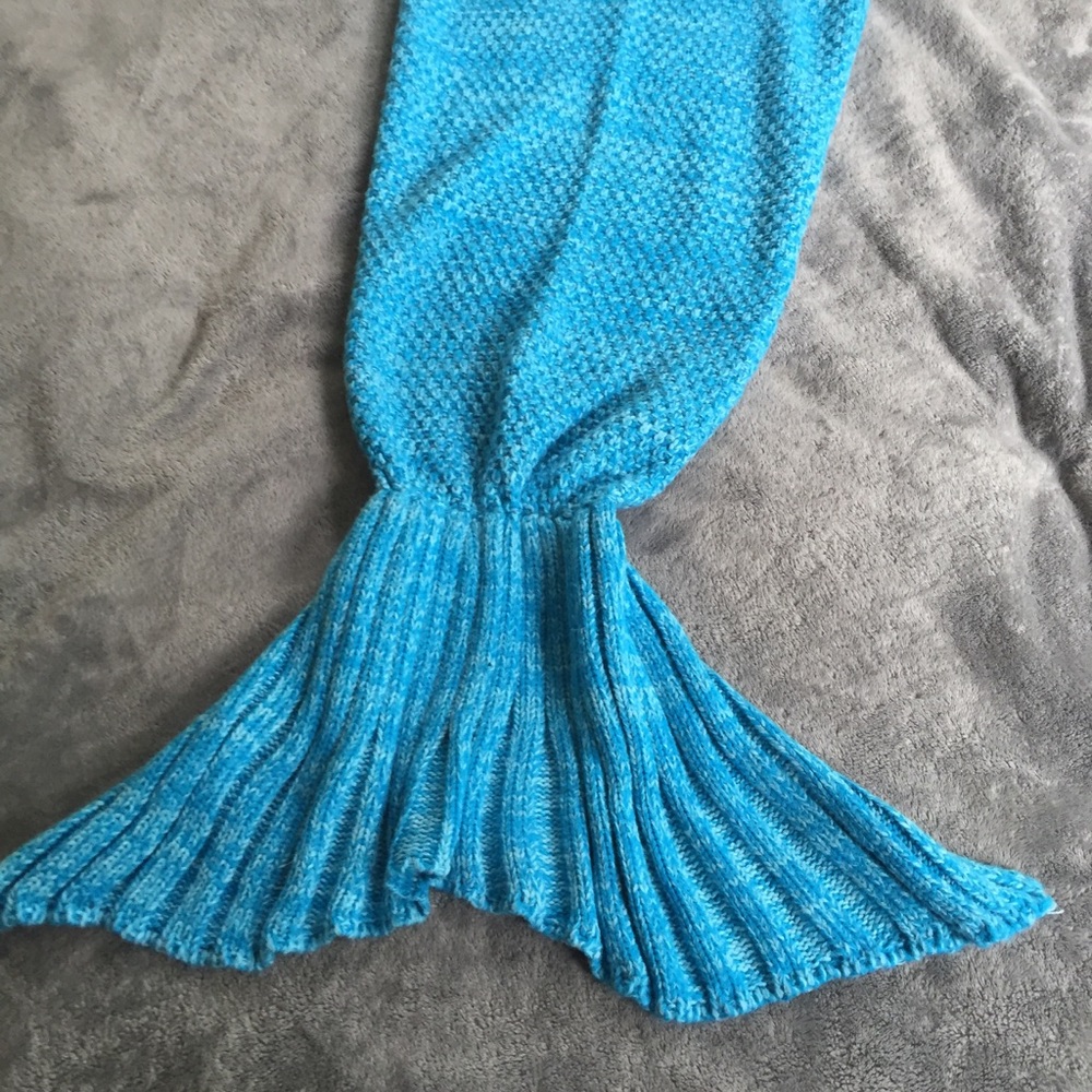 Mermaid tail blanket